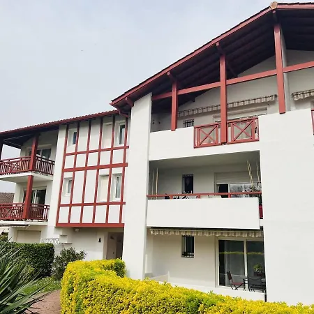 T1 Avec Balcon A Cambo-les-bains, Parking Inclus, 2 Couchages - Fr-1-495-16 Апартаменты *